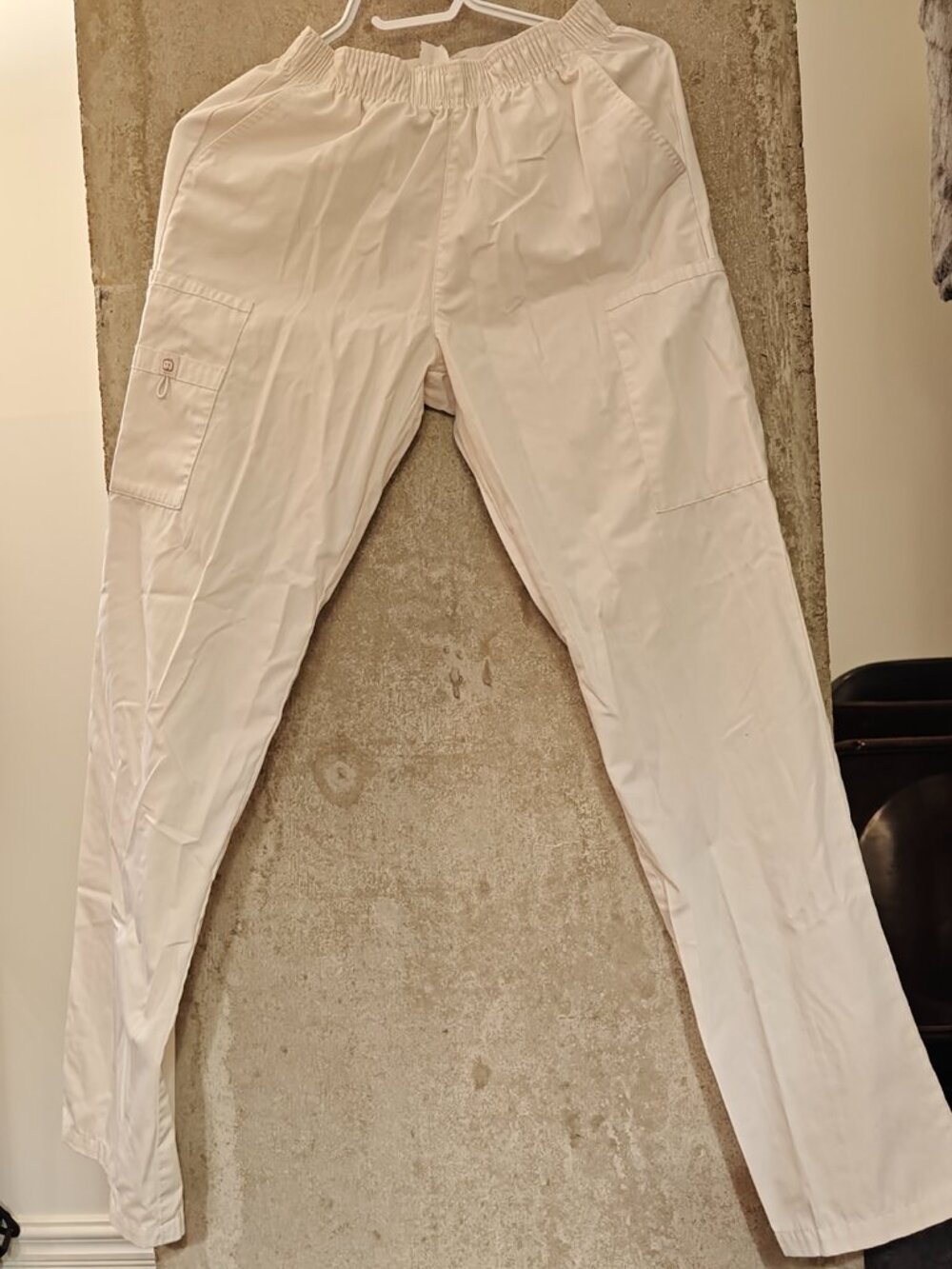 WonderWink Origins "Quebec" Full Elastic Cargo Scrub Pants - White - XS